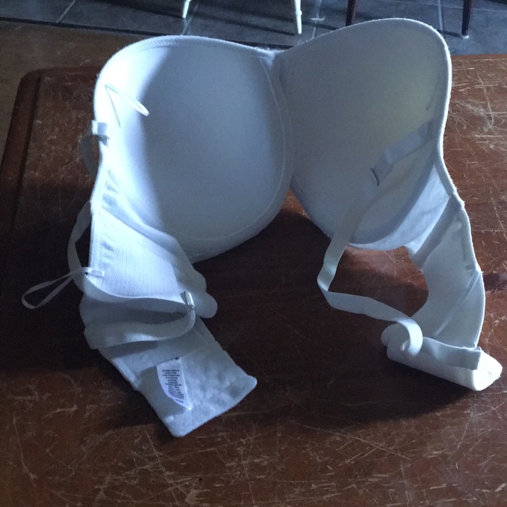 38DD strapless bra